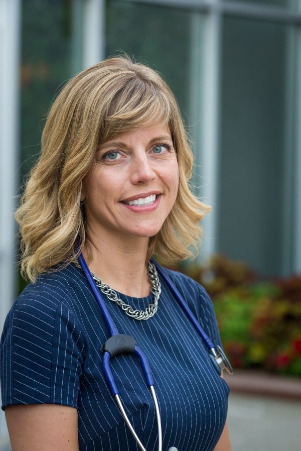 Dr. Rebecca Proegl, MD | Internal Medicine and Pediatrics